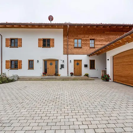 Apartment Eberlhof Schechen